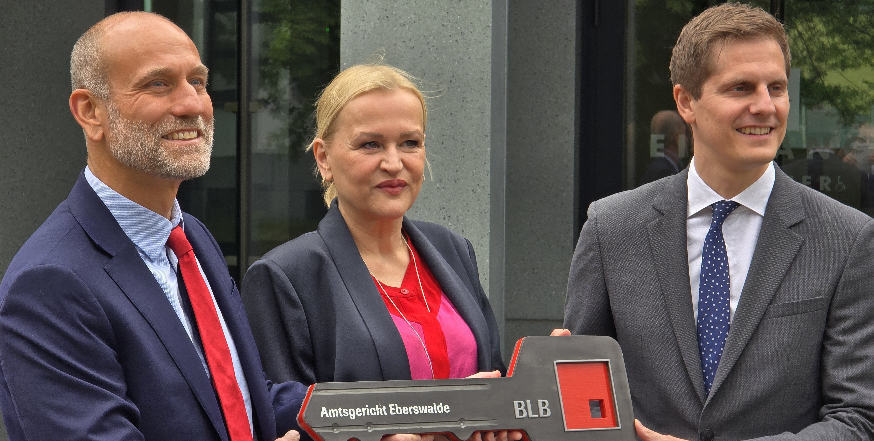Recht bekommt Raum: Brandenburg weiht neues Amtsgericht Eberswalde ein