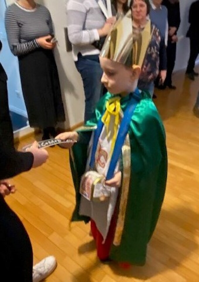 Foto auf dem die Sternsinger abgebildet sind