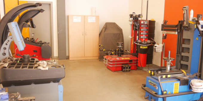 Kfz-Werkstatt der JVA Brandenburg an der Havel