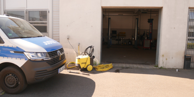 Kfz-Werkstatt der JVA Cottbus-Dissenchen