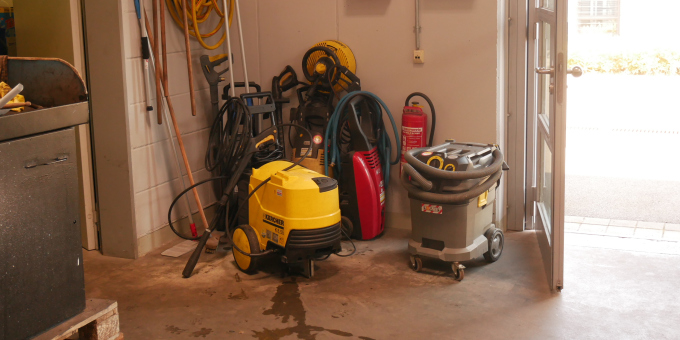 Kfz-Werkstatt der JVA Cottbus-Dissenchen