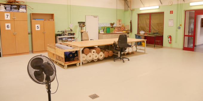 Werkstatt des Arbeitstrainings Kreativ der JVA Cottbus-Dissenchen