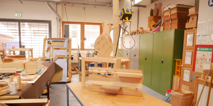 Berufsvorbereitende Qualifizierung (BvB), Berufsausbildung (Erstberuf) - JVA Nord-Brandenburg, Teilanstalt Wriezen