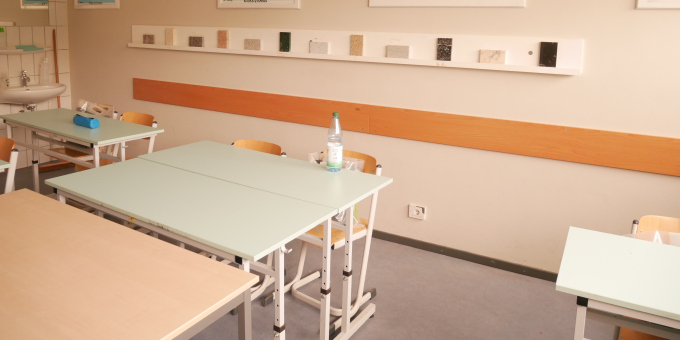 Schulische Qualifizierung - JVA Nord-Brandenburg, Teilanstalt Wriezen