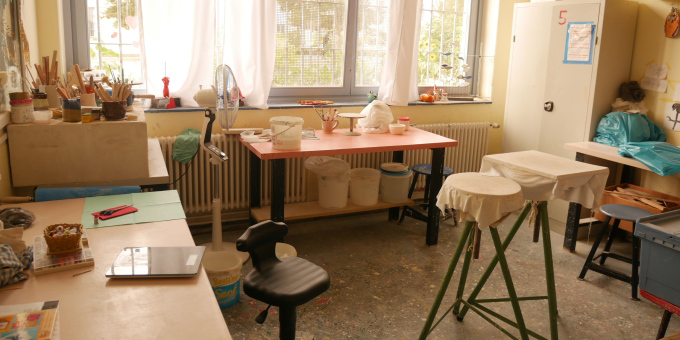 Werkstatt des Arbeitstrainings Holz und Keramik der JVA Nord-Brandenburg, Teilanstalt Neuruppin-Wulkow